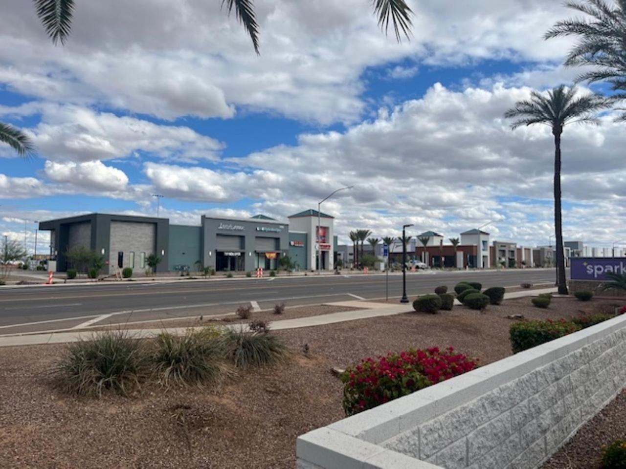 Spark By Hilton Phoenix East Меса Екстериор снимка