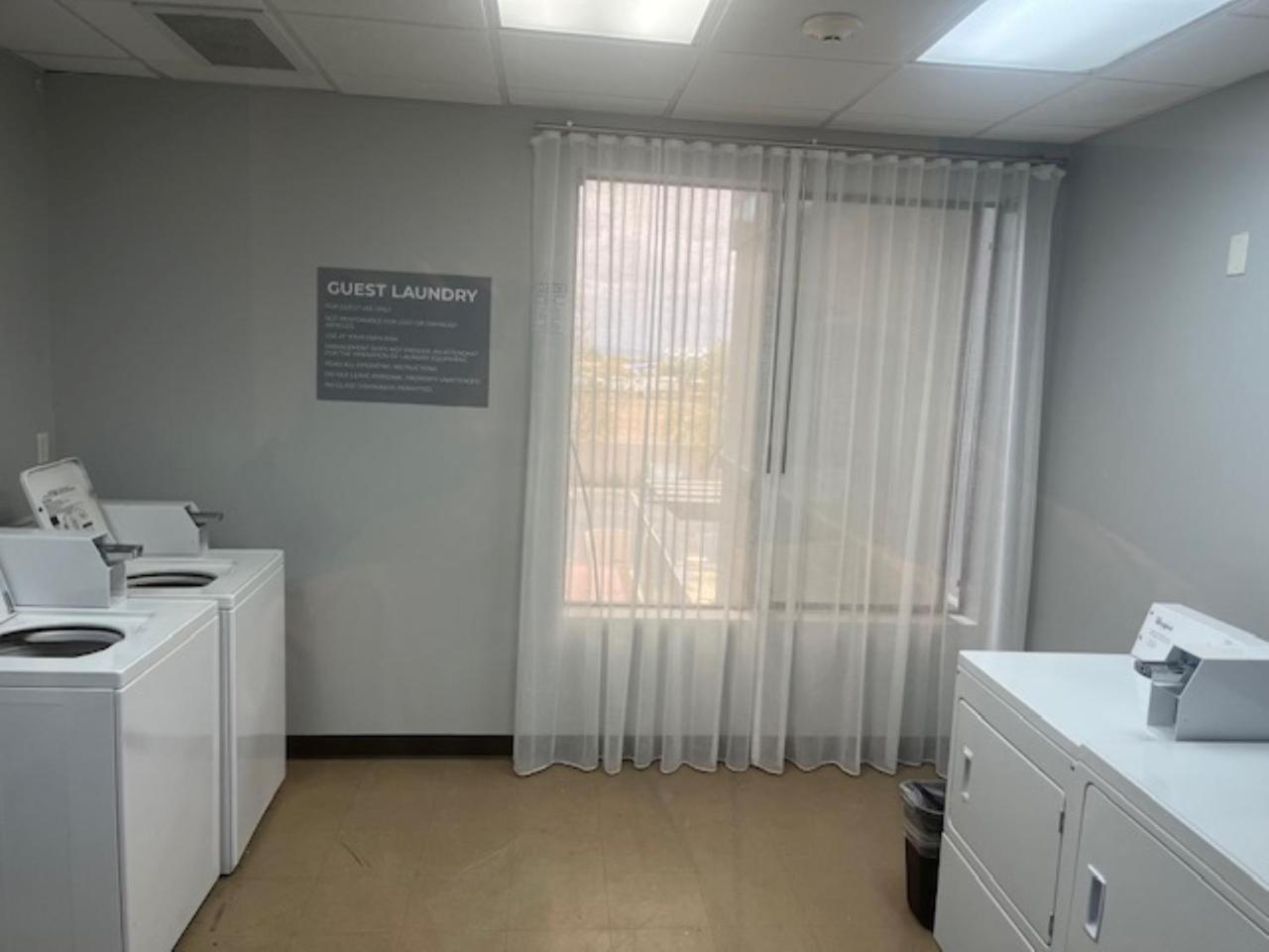 Spark By Hilton Phoenix East Меса Екстериор снимка