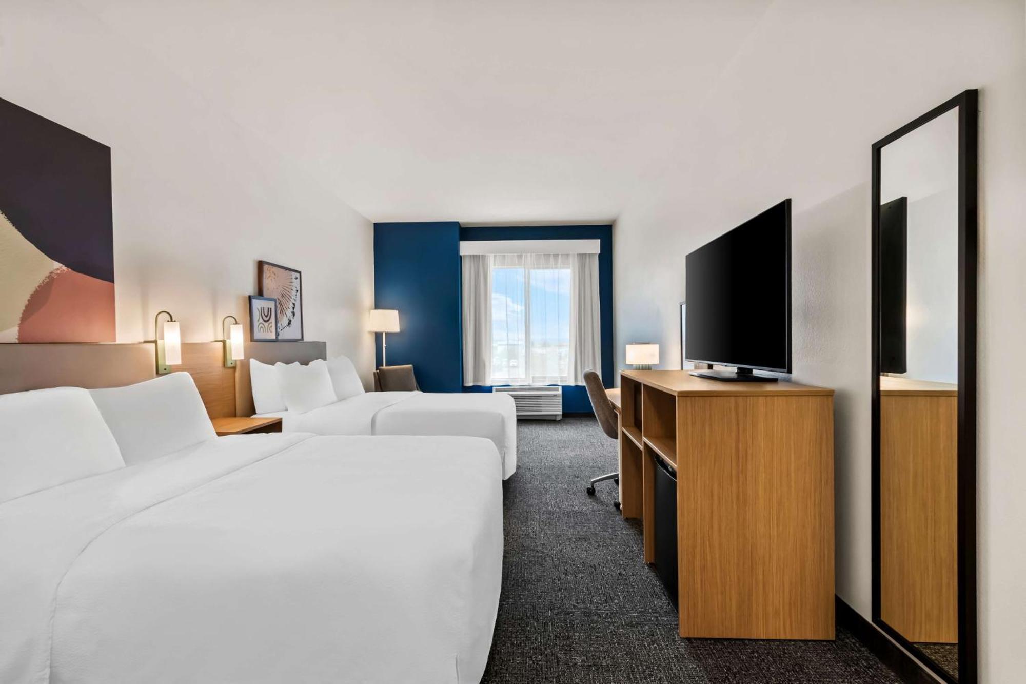 Spark By Hilton Phoenix East Меса Екстериор снимка