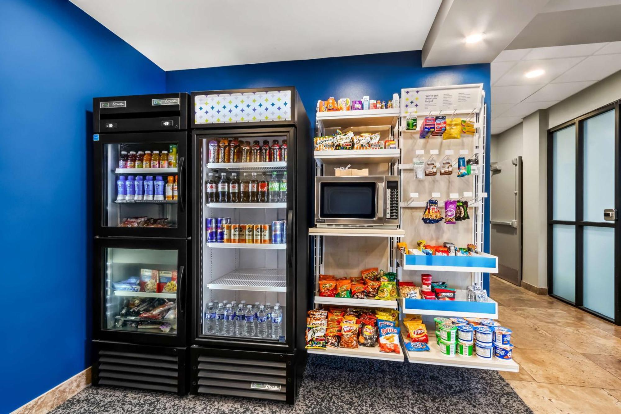 Spark By Hilton Phoenix East Меса Екстериор снимка