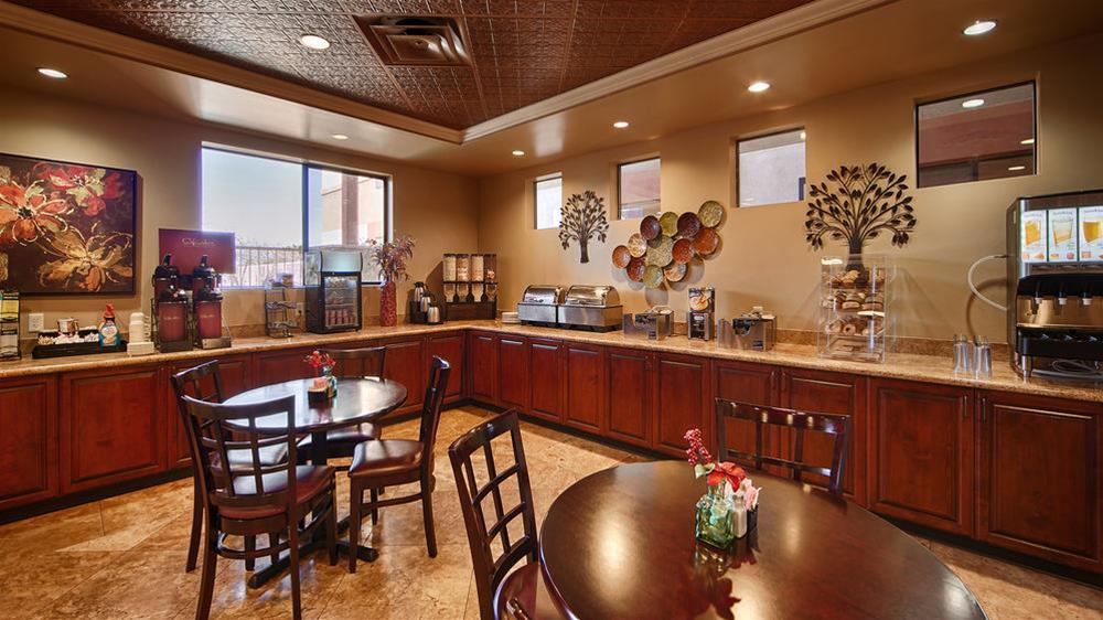 Spark By Hilton Phoenix East Меса Екстериор снимка